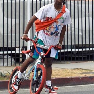 Meet your Posher, Pedro